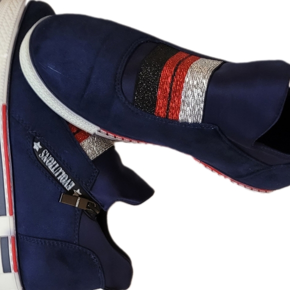 Women shoes size 9.5US color Blue - Picture 3 of 4